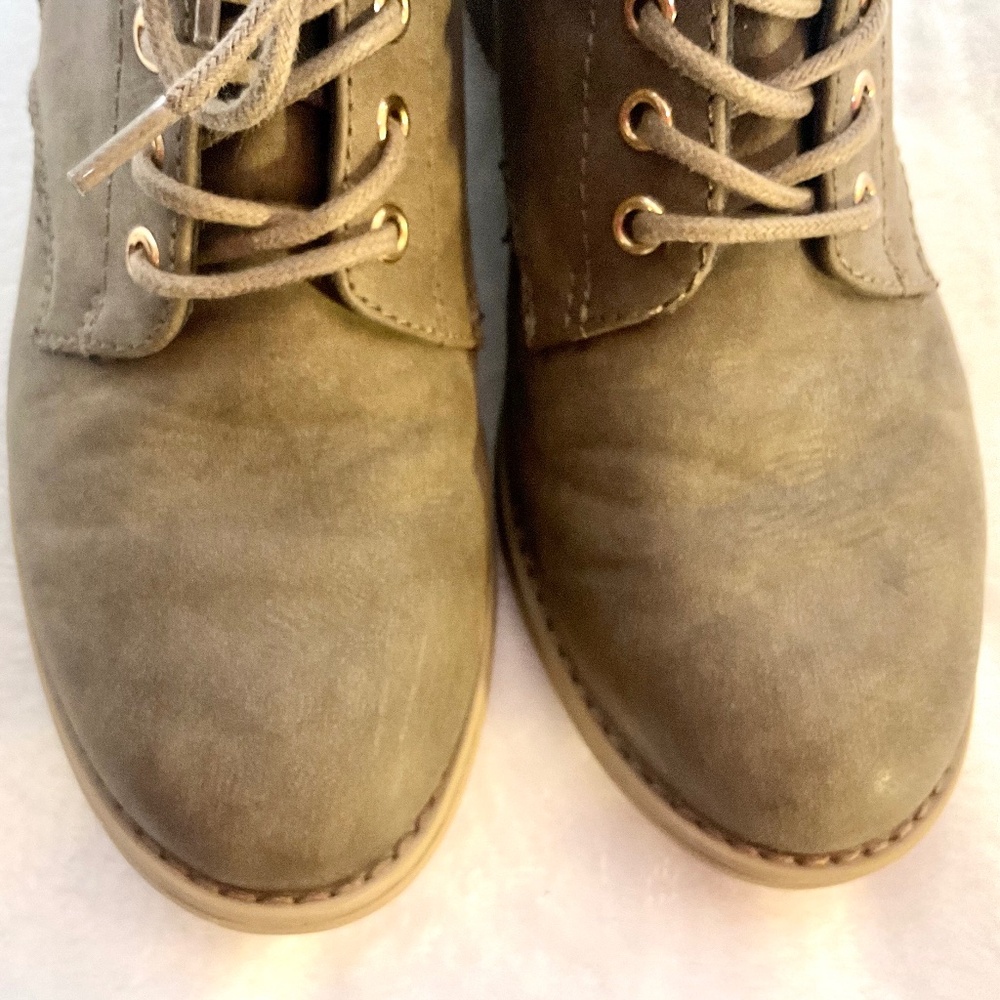 XAPPEAL BROWN WOMENS LACI SIDE ZIP COMBAT MOTO BOOT WITH GOLD DETAIL sz 7 - Picture 8 of 13